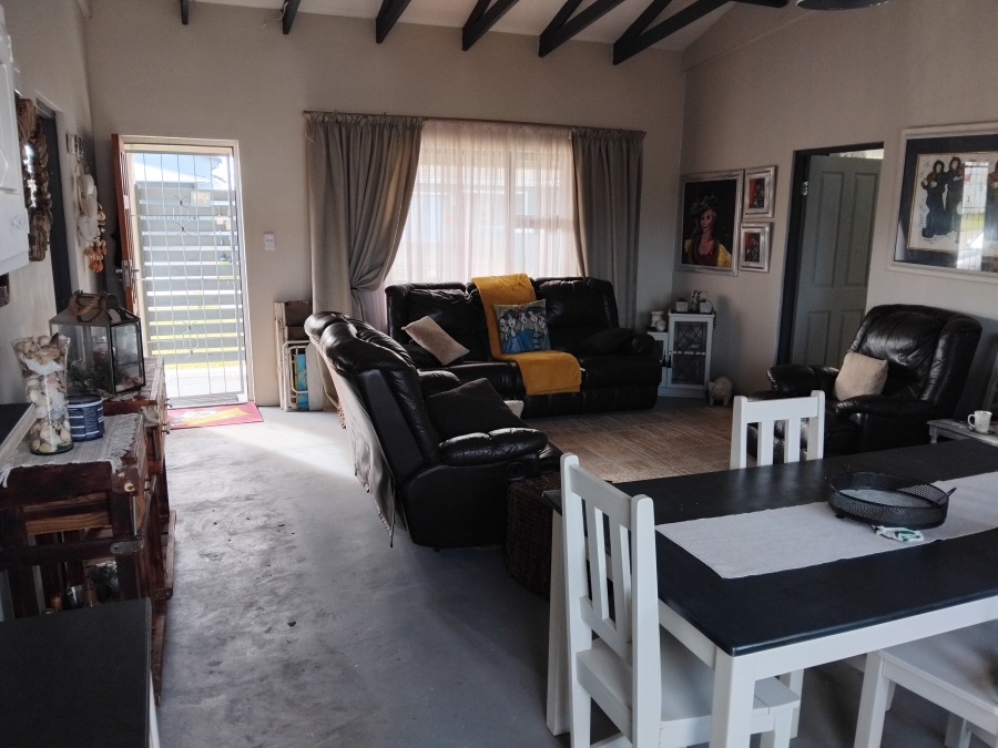 2 Bedroom Property for Sale in Fountains Estate Eastern Cape
